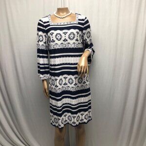 Sandra Darren Dress Navy White Lace Stripe Pattern Size 10 Stretch Office Comfy